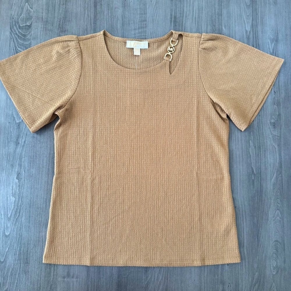Michael Kors gold logo cutout neckline brown top size M NWT $110 - Picture 2 of 8